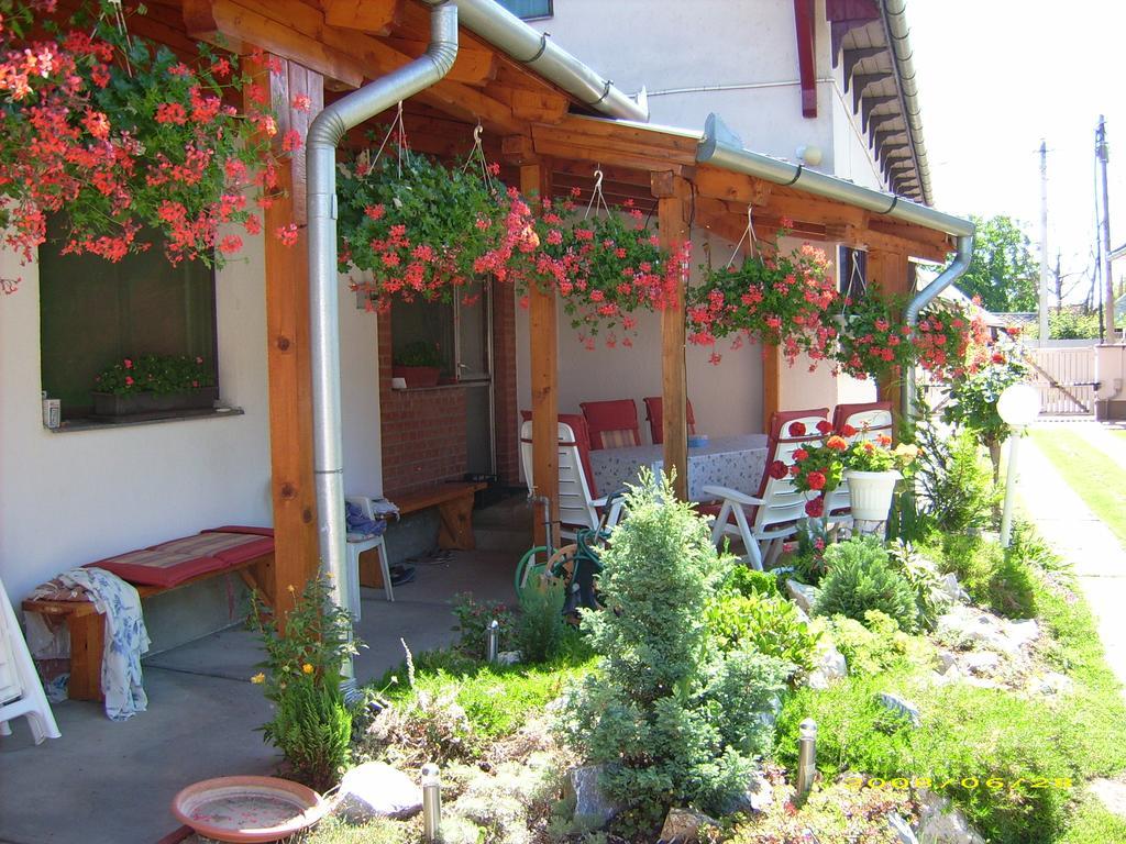 Anna Bathory Apartmanhaz Hajduszoboszlo Exterior photo