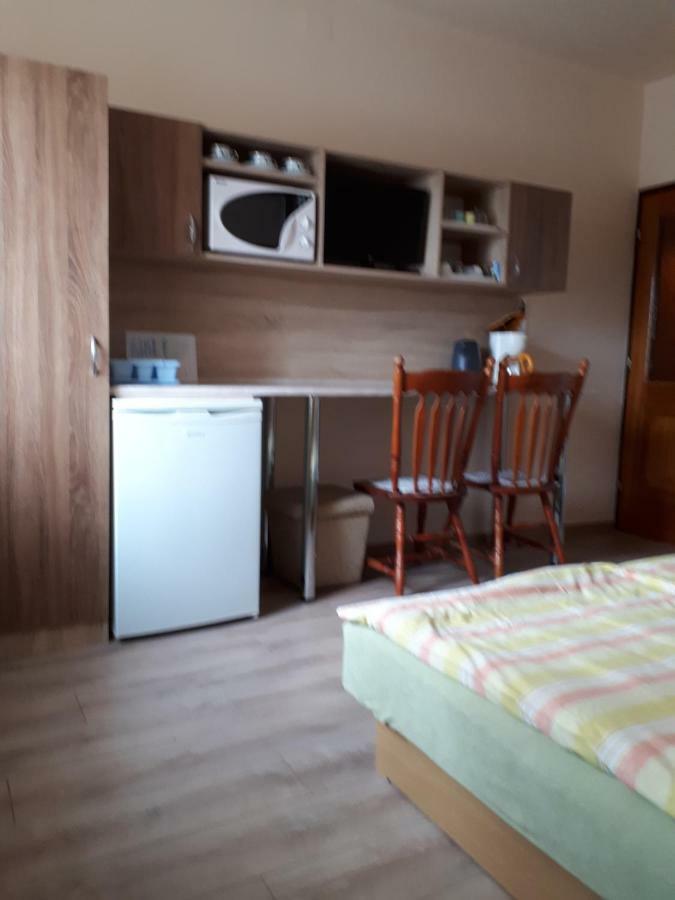 Anna Bathory Apartmanhaz Hajduszoboszlo Exterior photo