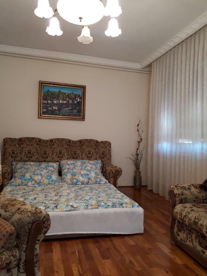 Anna Bathory Apartmanhaz Hajduszoboszlo Exterior photo